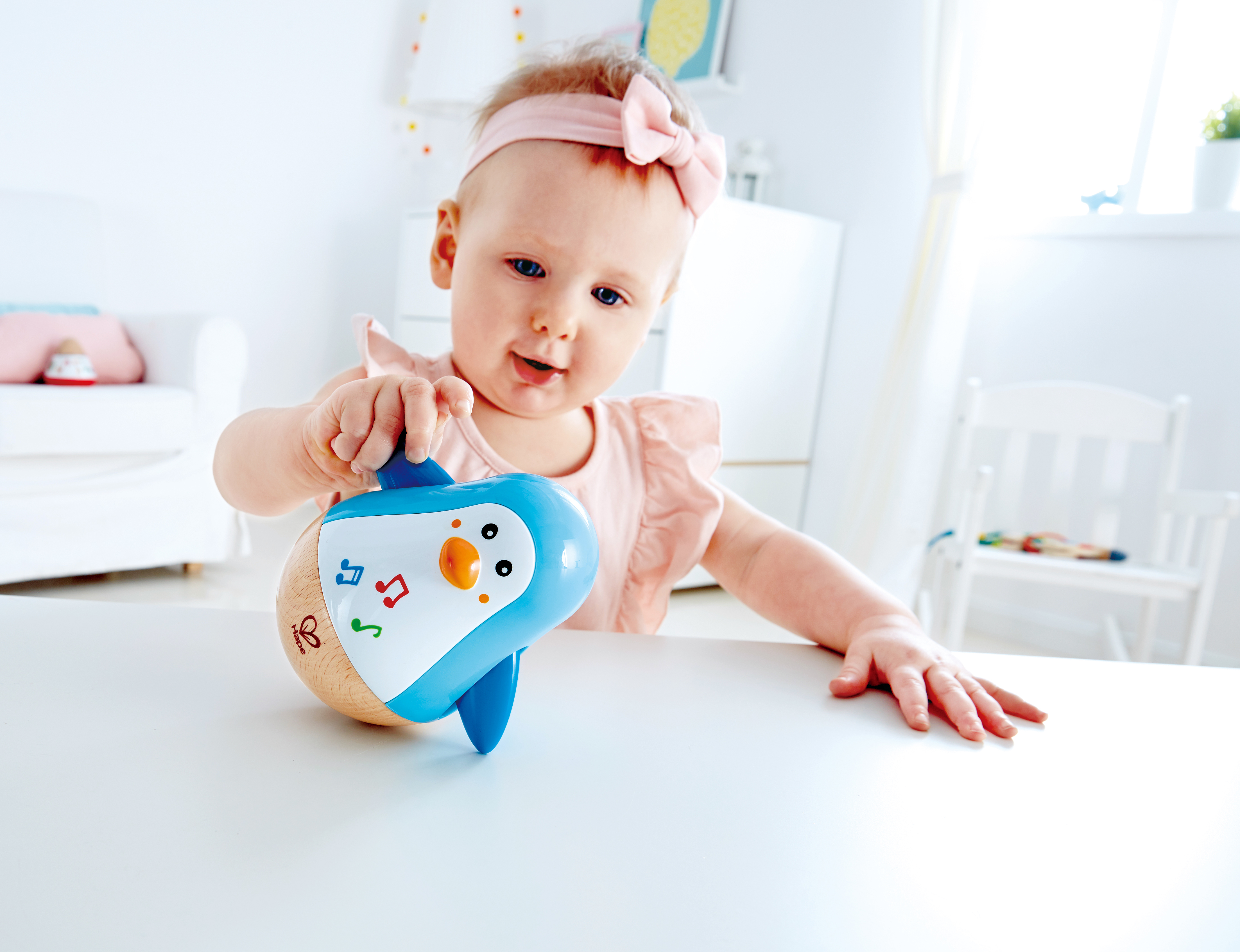 Penguin Music Wobbler