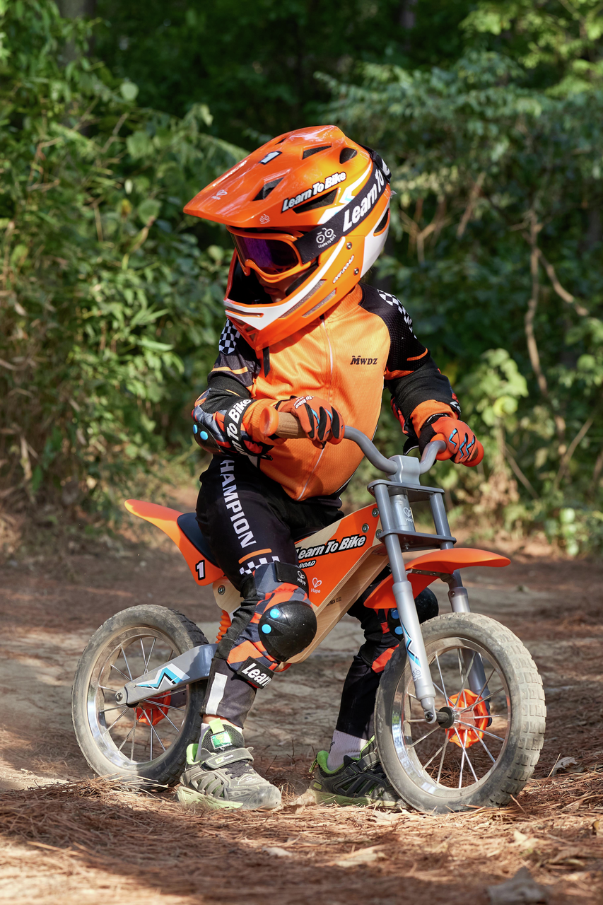 Off Road Knee and Elbow Pads Off Road Knee and Elbow Pads