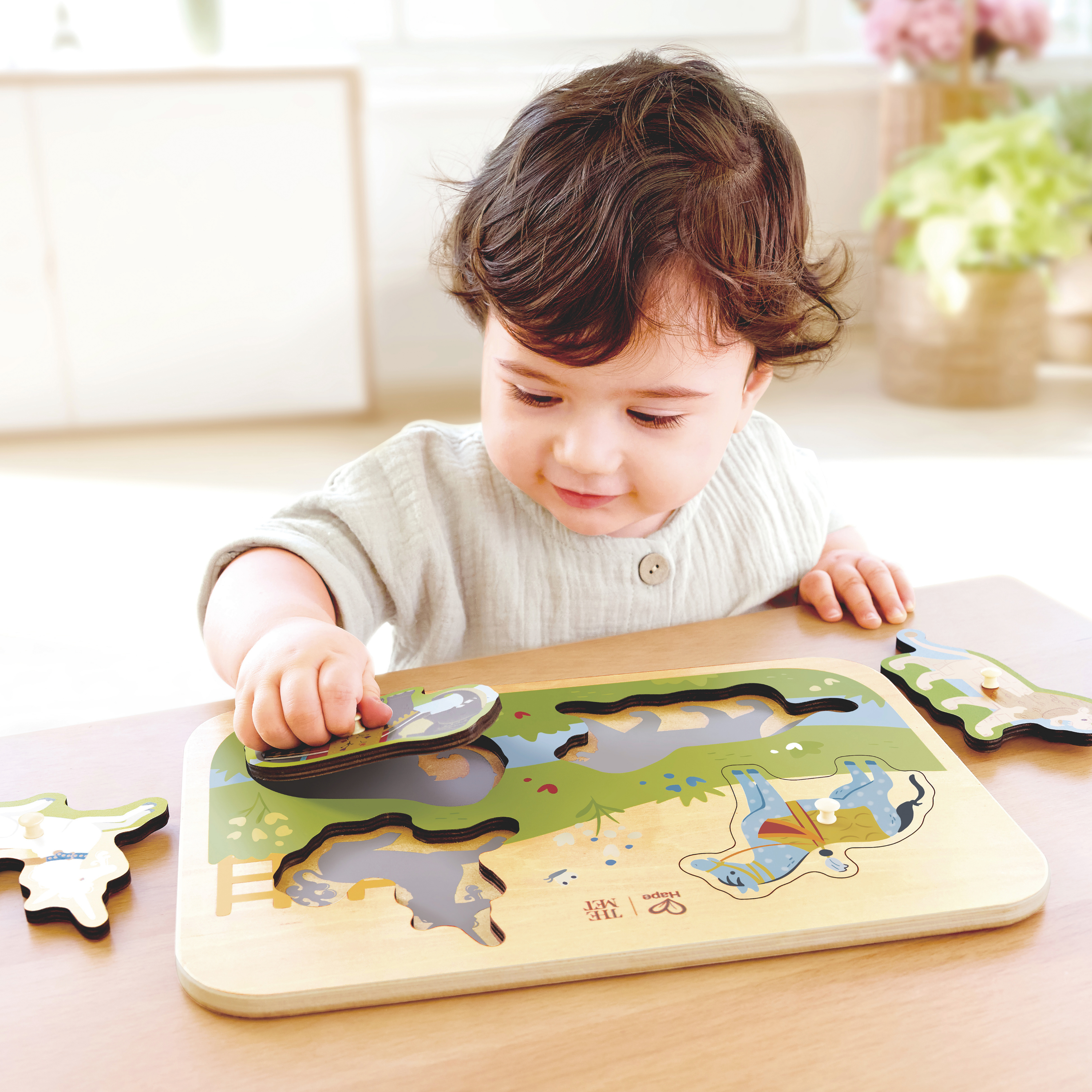 Majestic Animals Peg Puzzle